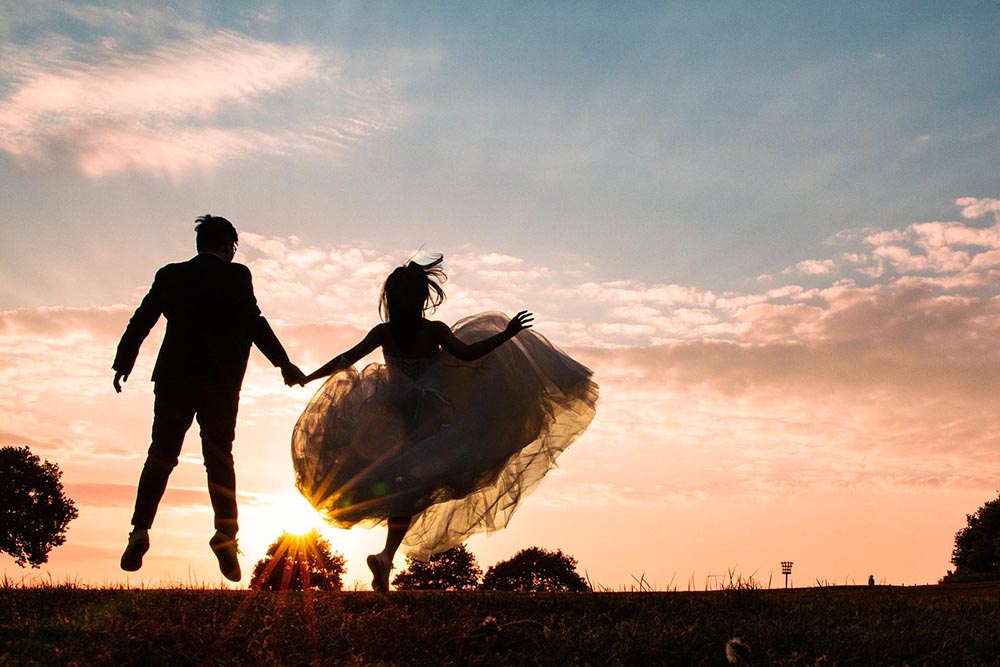 post and pre-wedding photoshoot Loughborough-105 wedding photography leicester- chinese couple at beacon hill at sunset
